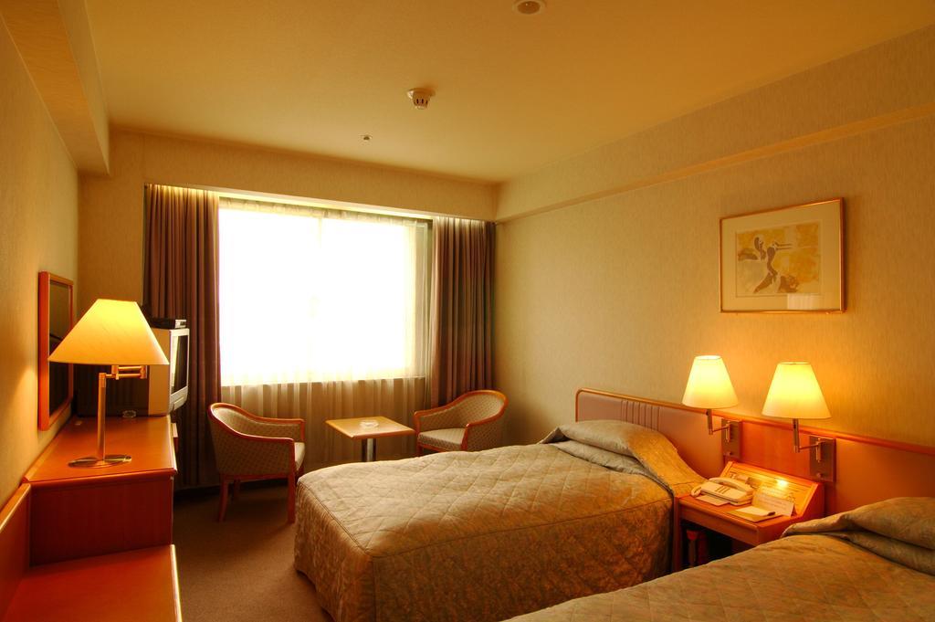 Okayama Royal Hotel Quarto foto